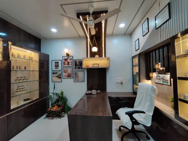 Clinic consultation space